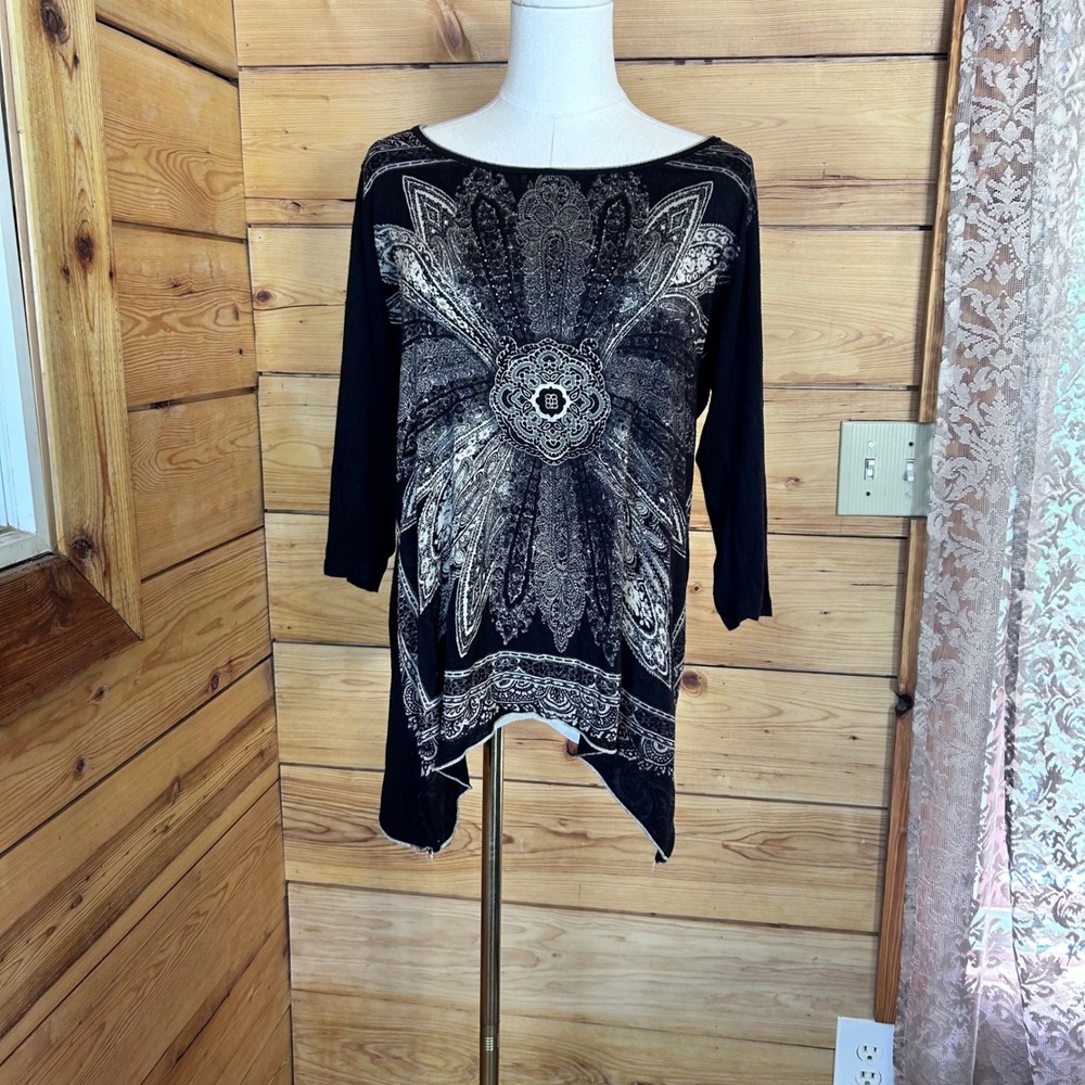 Asymmetric Tunic Top Womens Medium Black White Paisley Mandala Vanilla Sugar